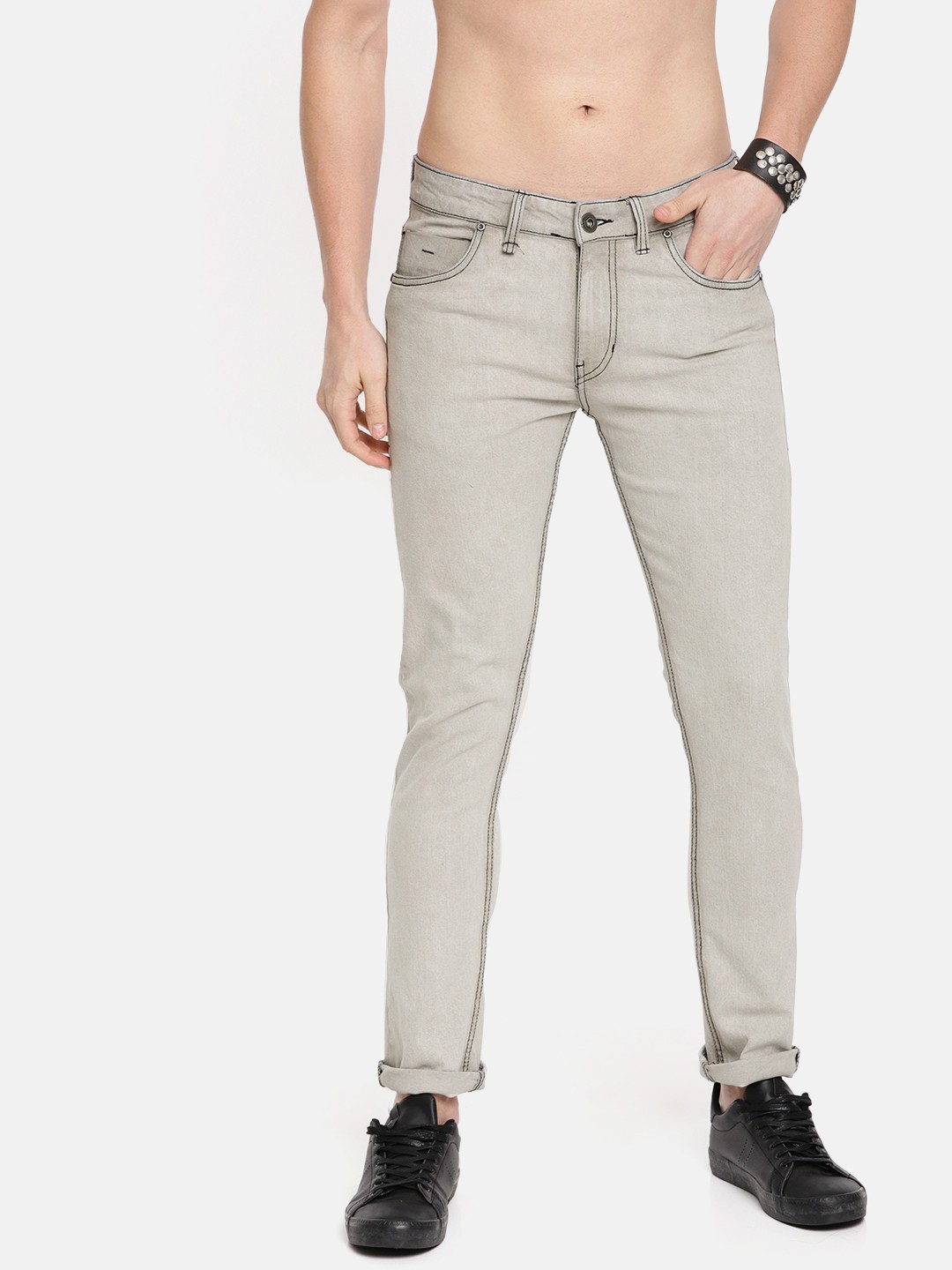 

The Roadster Lifestyle Co Men Grey Skinny Fit Mid-Rise Clean Look Stretchable Jeans