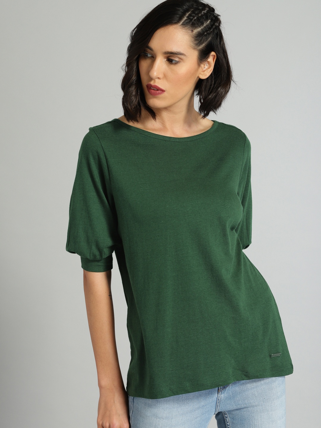 

The Roadster Lifestyle Co Women Green Solid Top