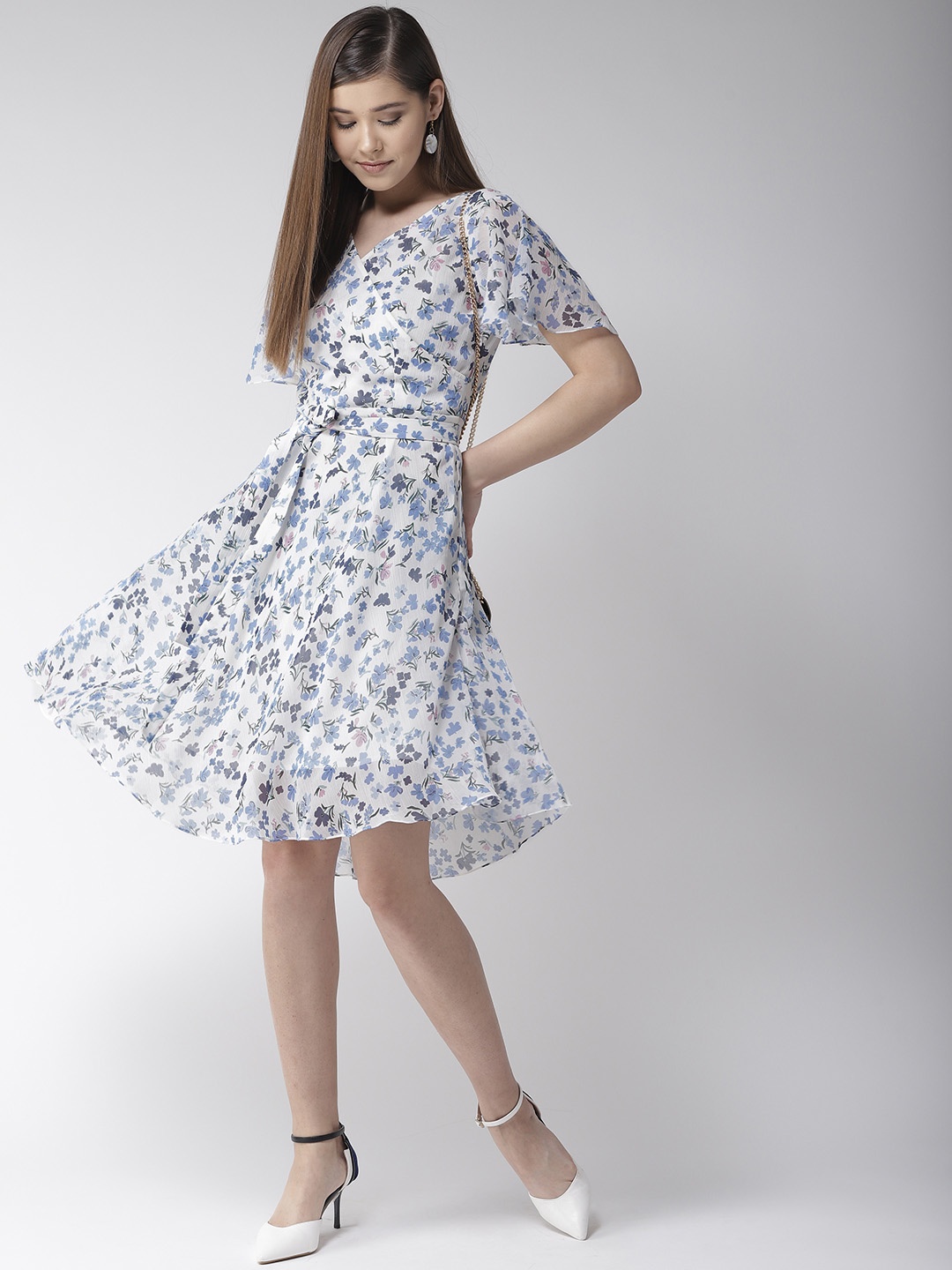 

MISH Women White & Blue Floral Printed Wrap Dress