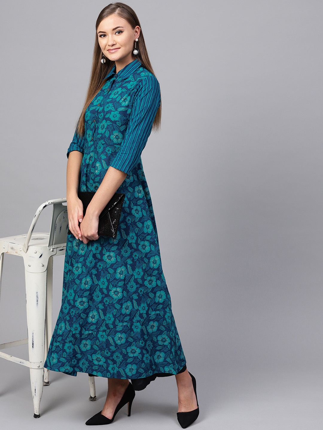 

Indo Era Women Green & Navy Blue Printed A-Line Kurta