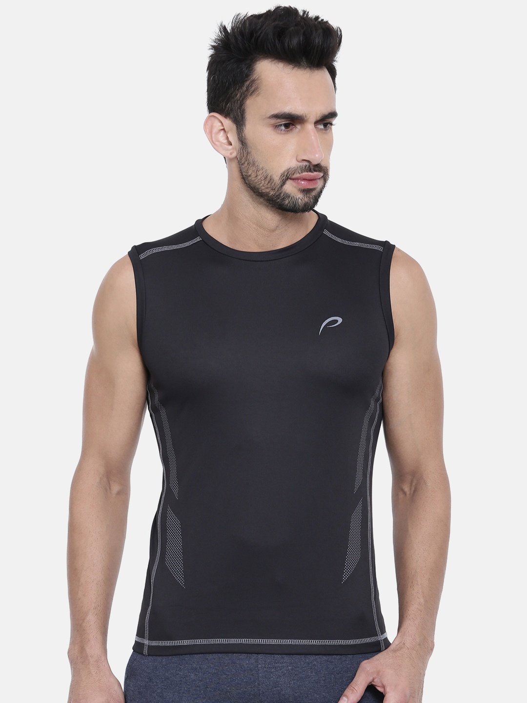 

Proline Active Men Ever Fresh Black Solid Pro-Dry Round Neck T-shirt