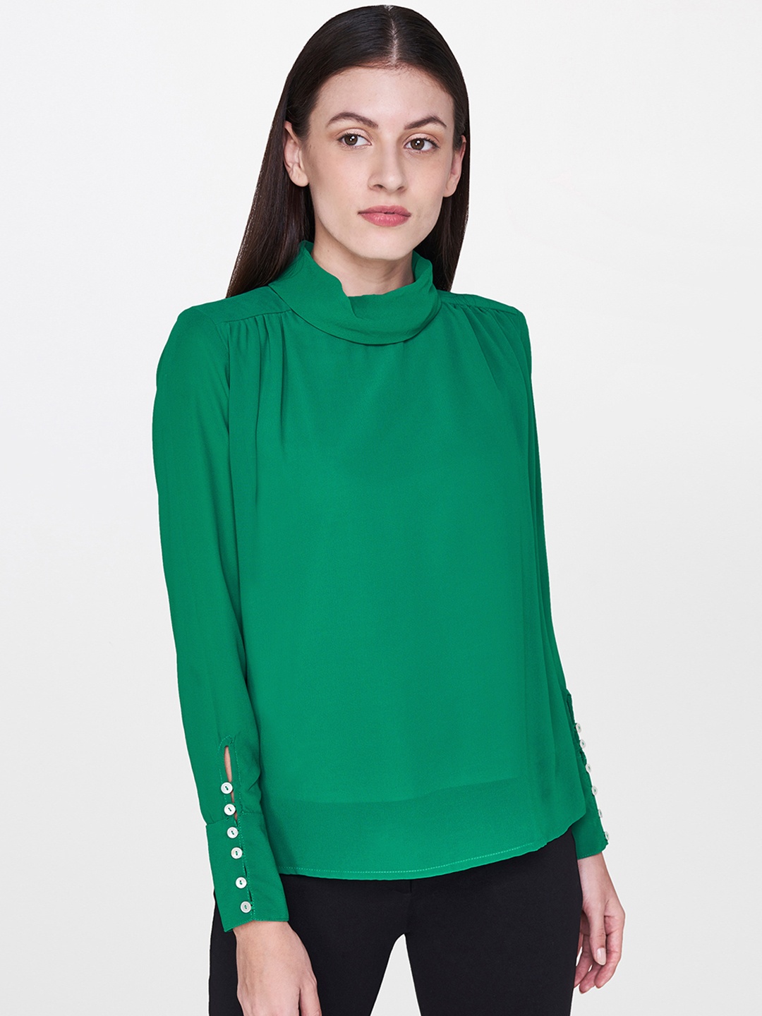 

AND Women Green Solid Top