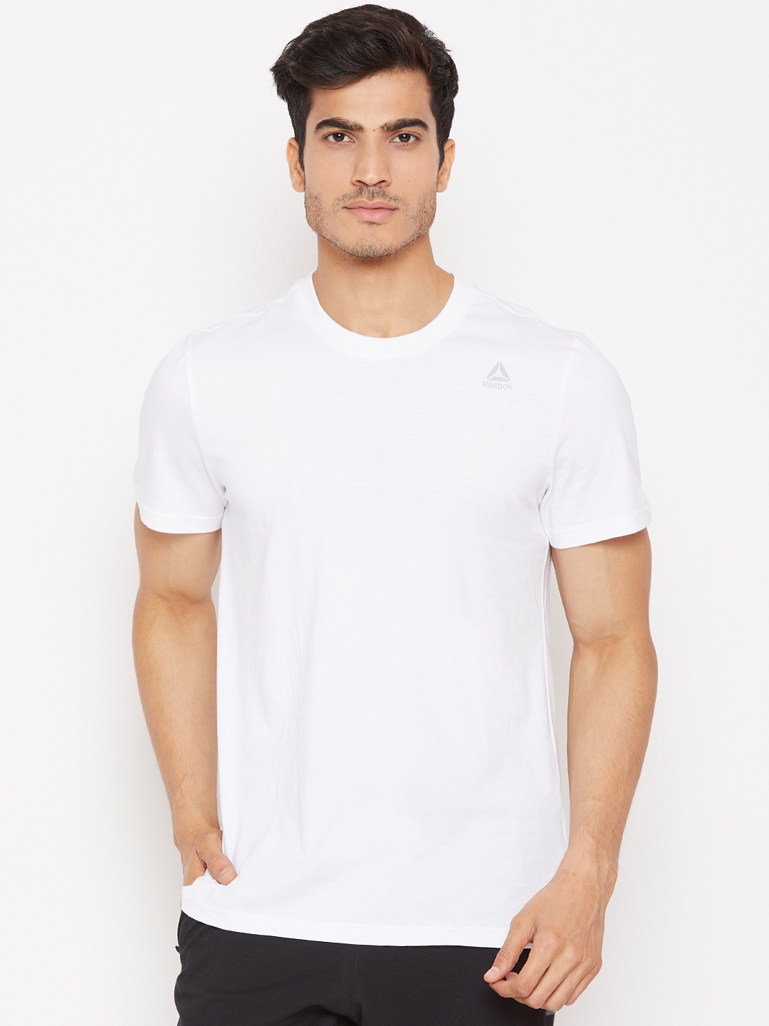 

Reebok Men White Solid Essentials Classic Training T-shirt