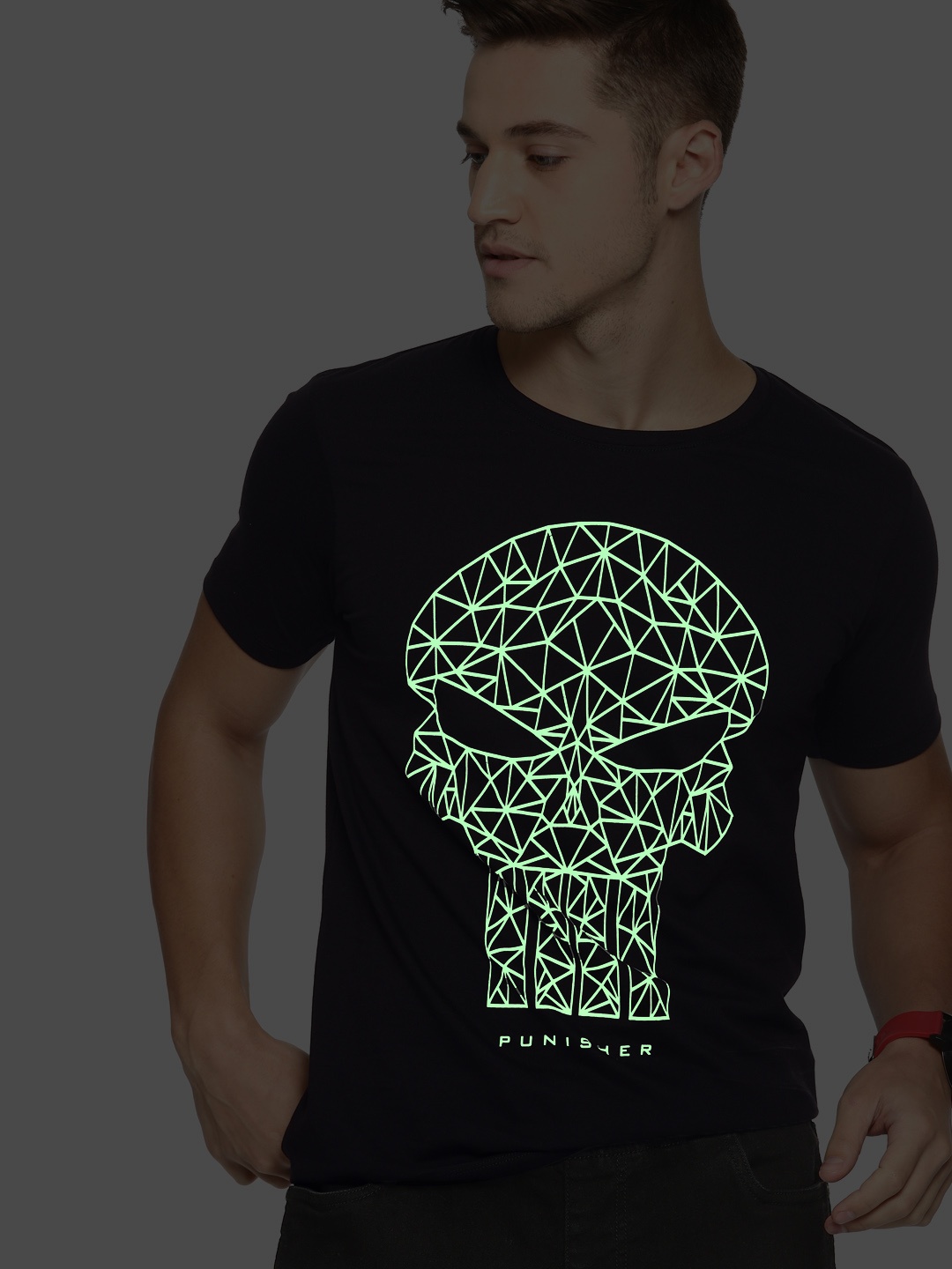 

Kook N Keech Marvel Men Black Printed Glow in the Dark Pure Cotton T-shirt
