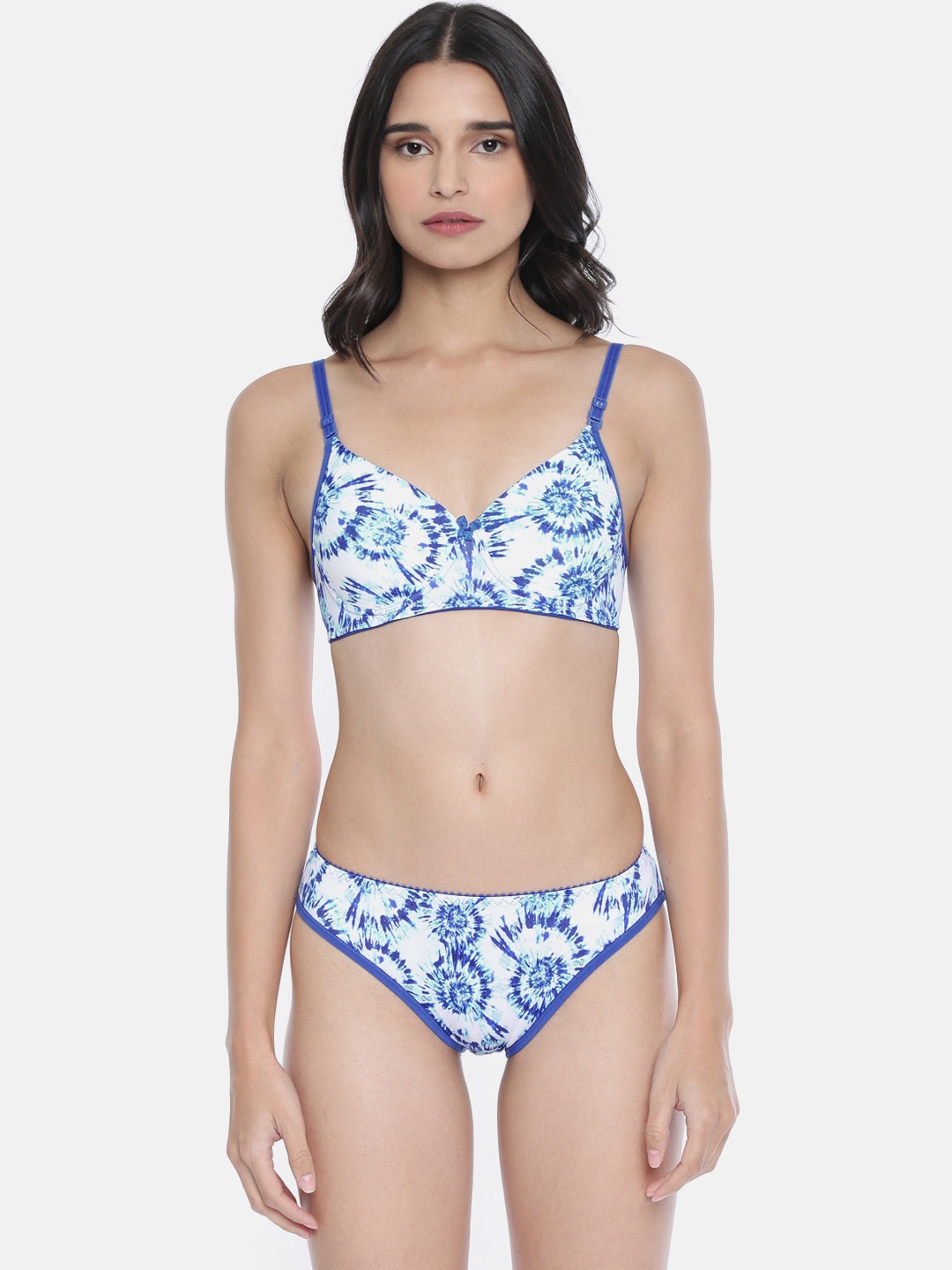 

Lady Love Women Blue & White Printed Lightly Padded Lingerie Set LLSET5054