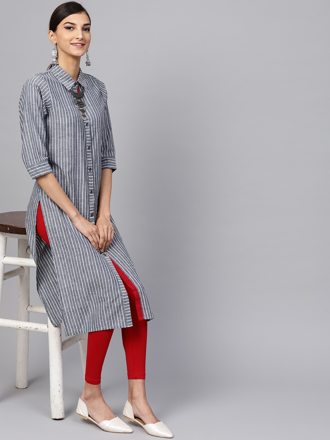 

Indo Era Women Grey & Off-White Striped Straight Kurta