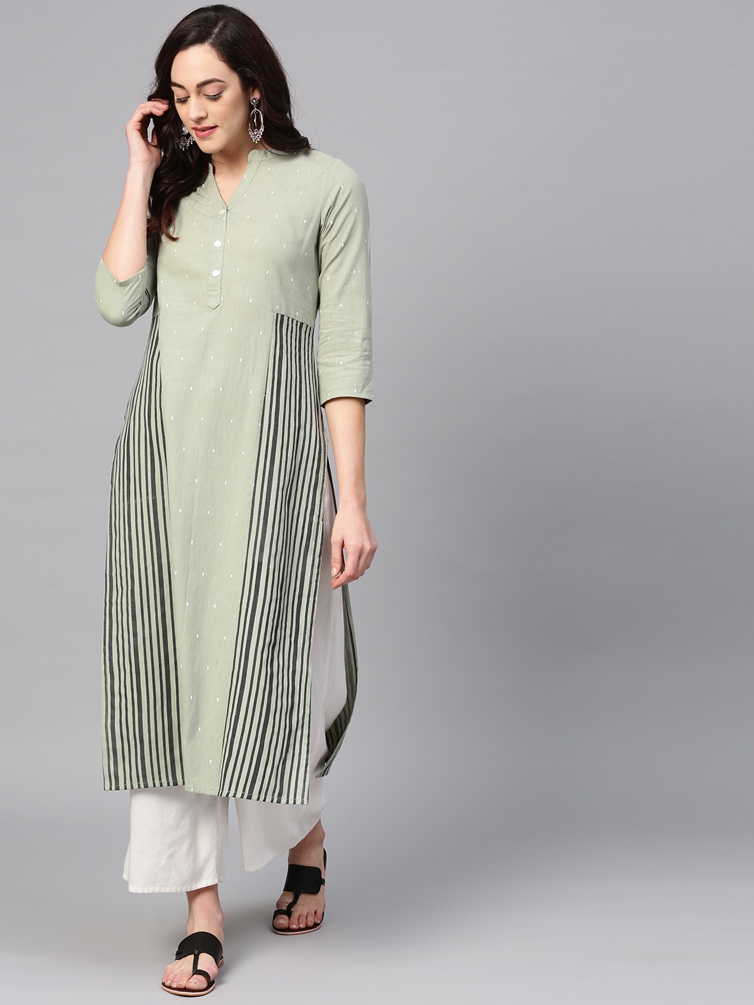 

Varanga Women Green Khari Print Straight Kurta with Striped Detail