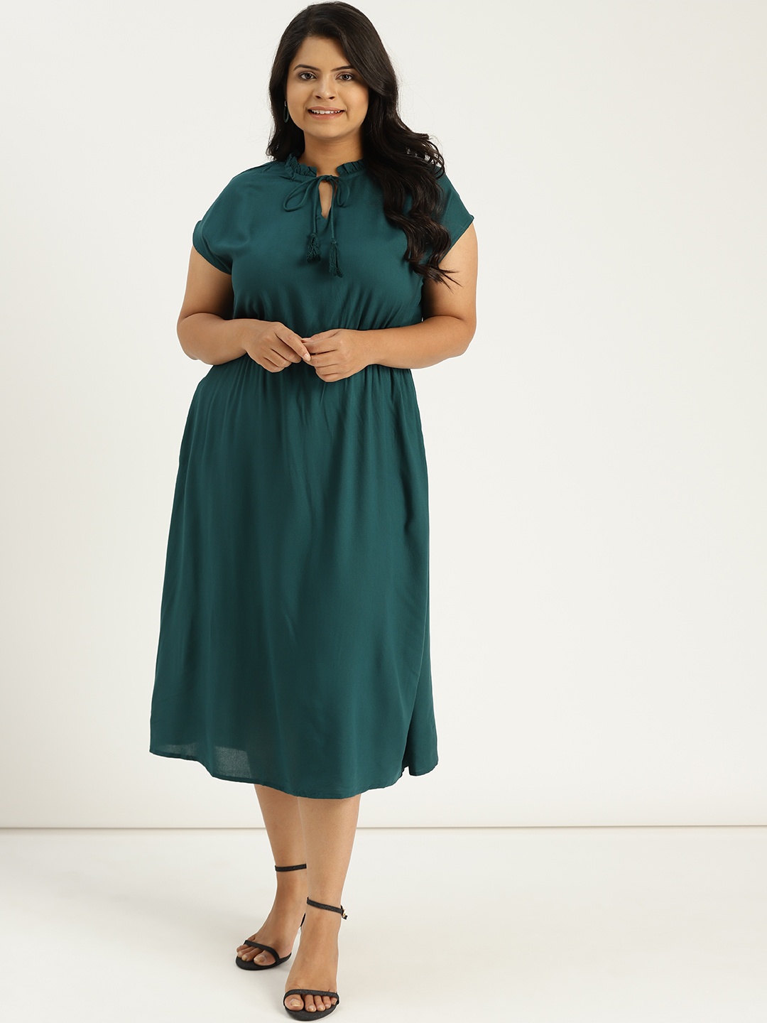 

Sztori Plus Size Women Teal Green Solid Midi A-Line Dress