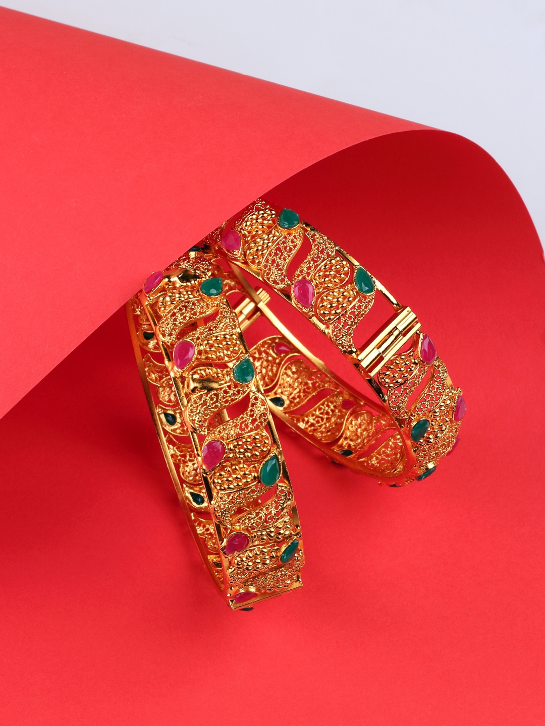 

Women Set of 2 Gold-Plated Stone-Studded Bangles