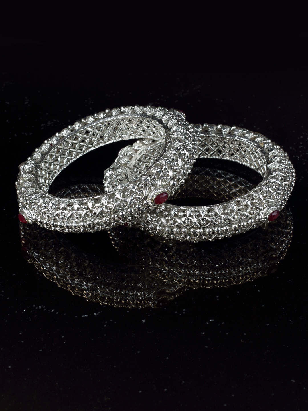 

Women Set of 2 Silver-Plated Stone-Studded Bangles
