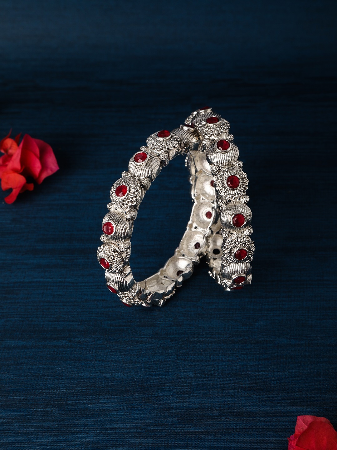 

Women Set of 2 Silver-Plated Stone-Studded Bangles