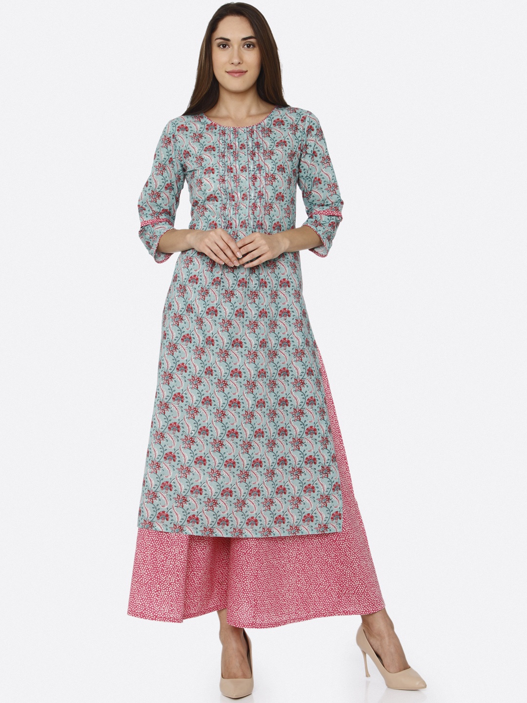 

RAISIN Women Blue & Red Printed Kurta with Palazzos