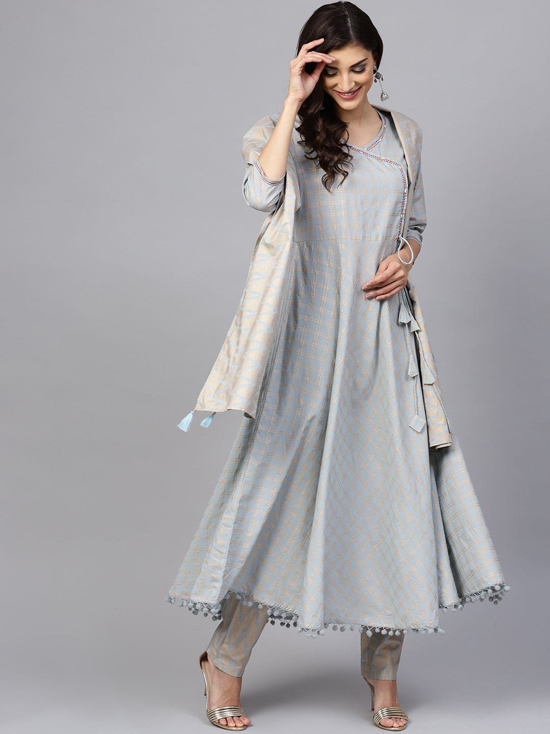 

Yuris Women Blue & Golden Checked Kurta with Trousers & Dupatta