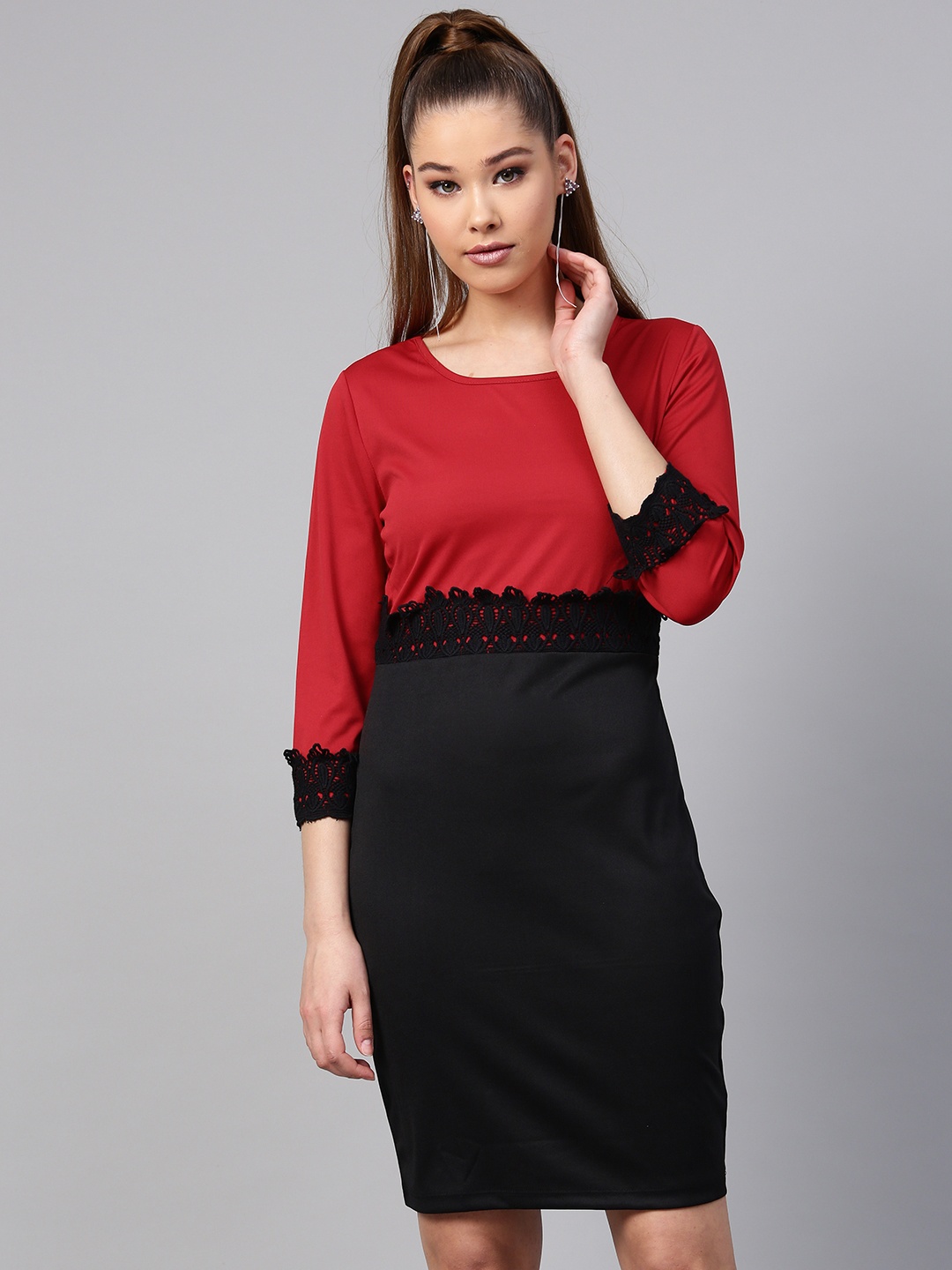 

STREET 9 Women Black & Red Colourblocked Sheath Dress