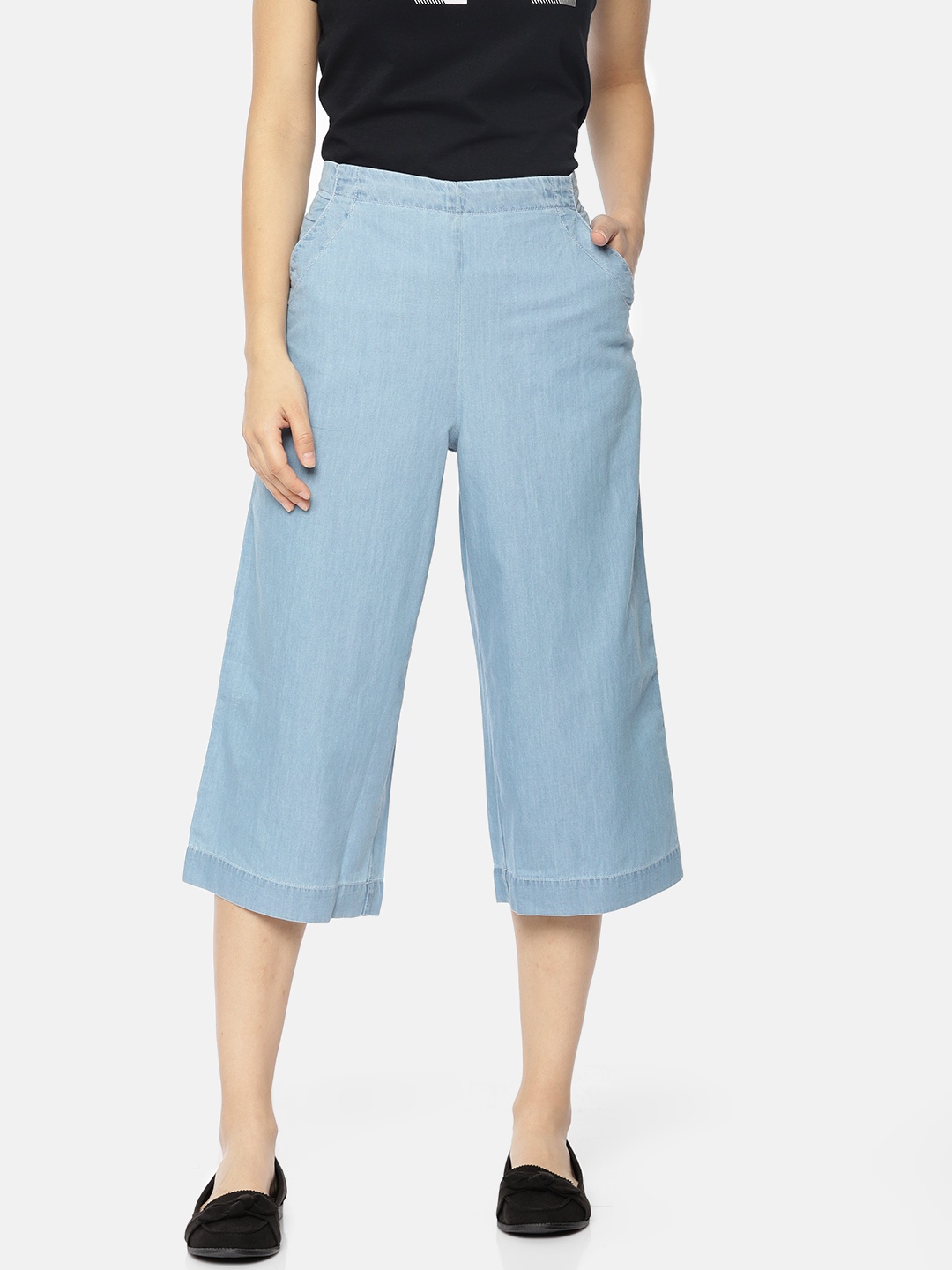 

Pepe Jeans Women Blue Regular Fit Solid Chambray Culottes