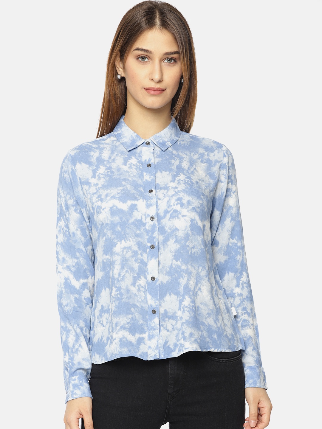 

Pepe Jeans Women Blue & White Regular Fit Solid Casual Shirt