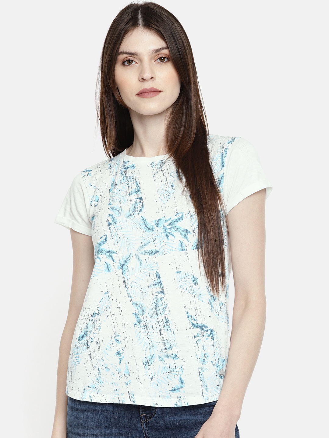 

Pepe Jeans Women Off-White & Blue Printed Round Neck T-shirt