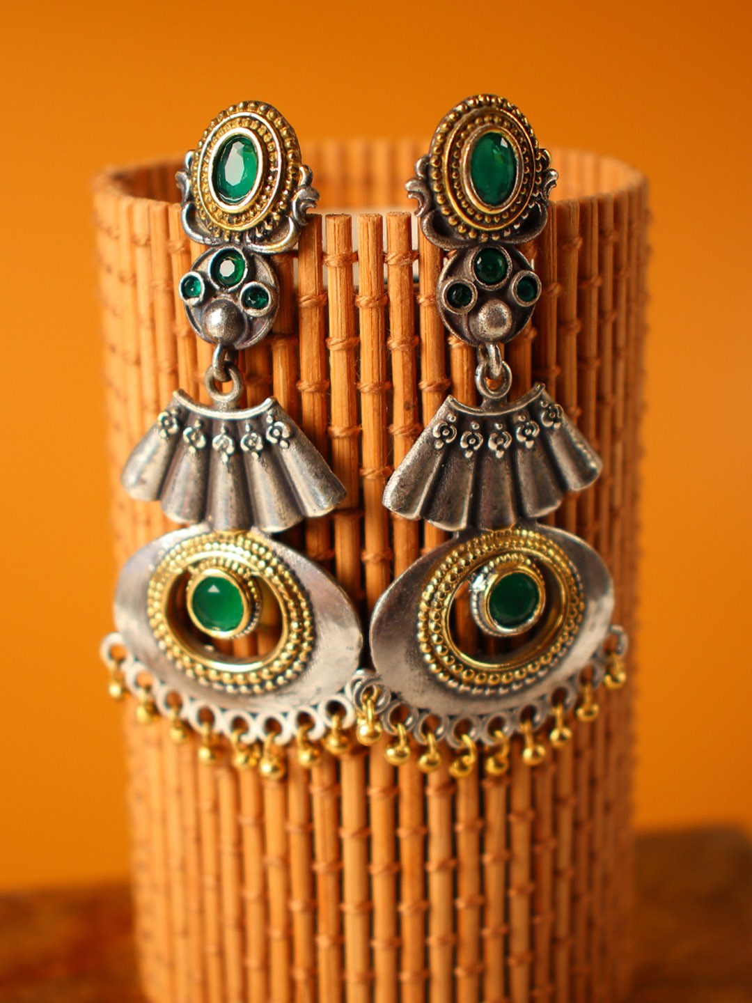 

Peora Silver-Toned & Green Oxidised Classic Drop Earrings