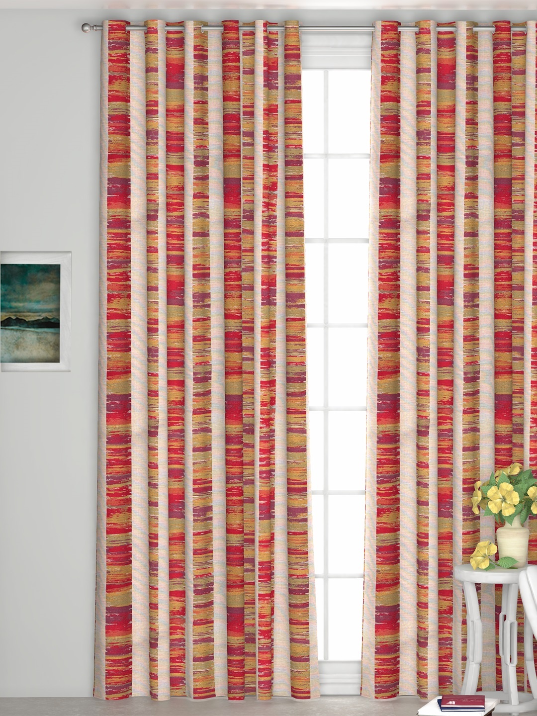 

GM Red & Beige Single Door Curtains