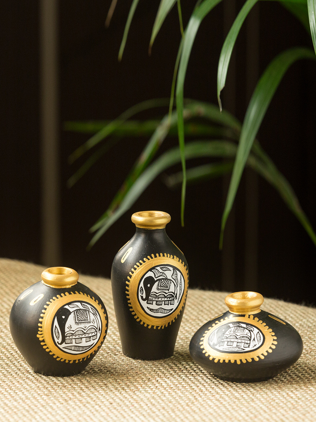 

ExclusiveLane Set Of 3 Mini Triplets Miniature Pots Madhubani Hand-Painted Showpieces, Black
