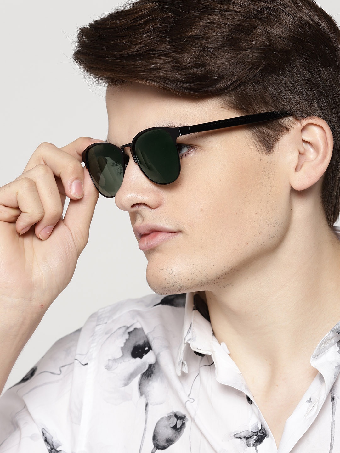 

The Roadster Lifestyle Co Unisex Square Sunglasses MFB-PN-PS-T8944, Green