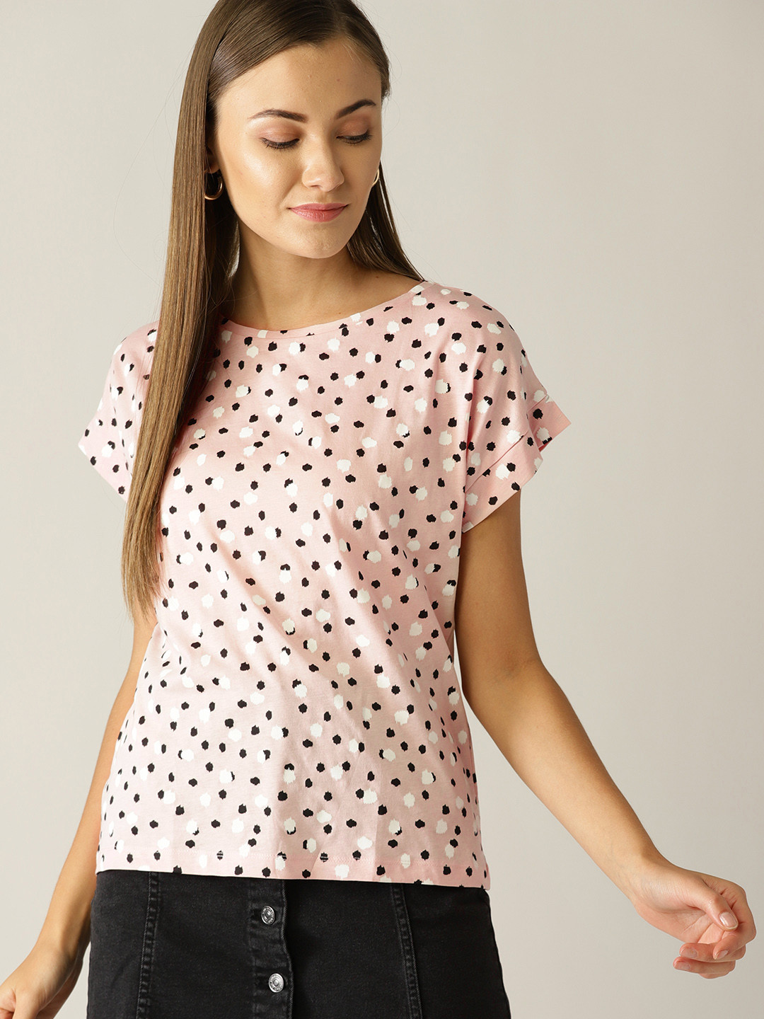 

MANGO Women Pink & Black Printed Round Neck T-shirt