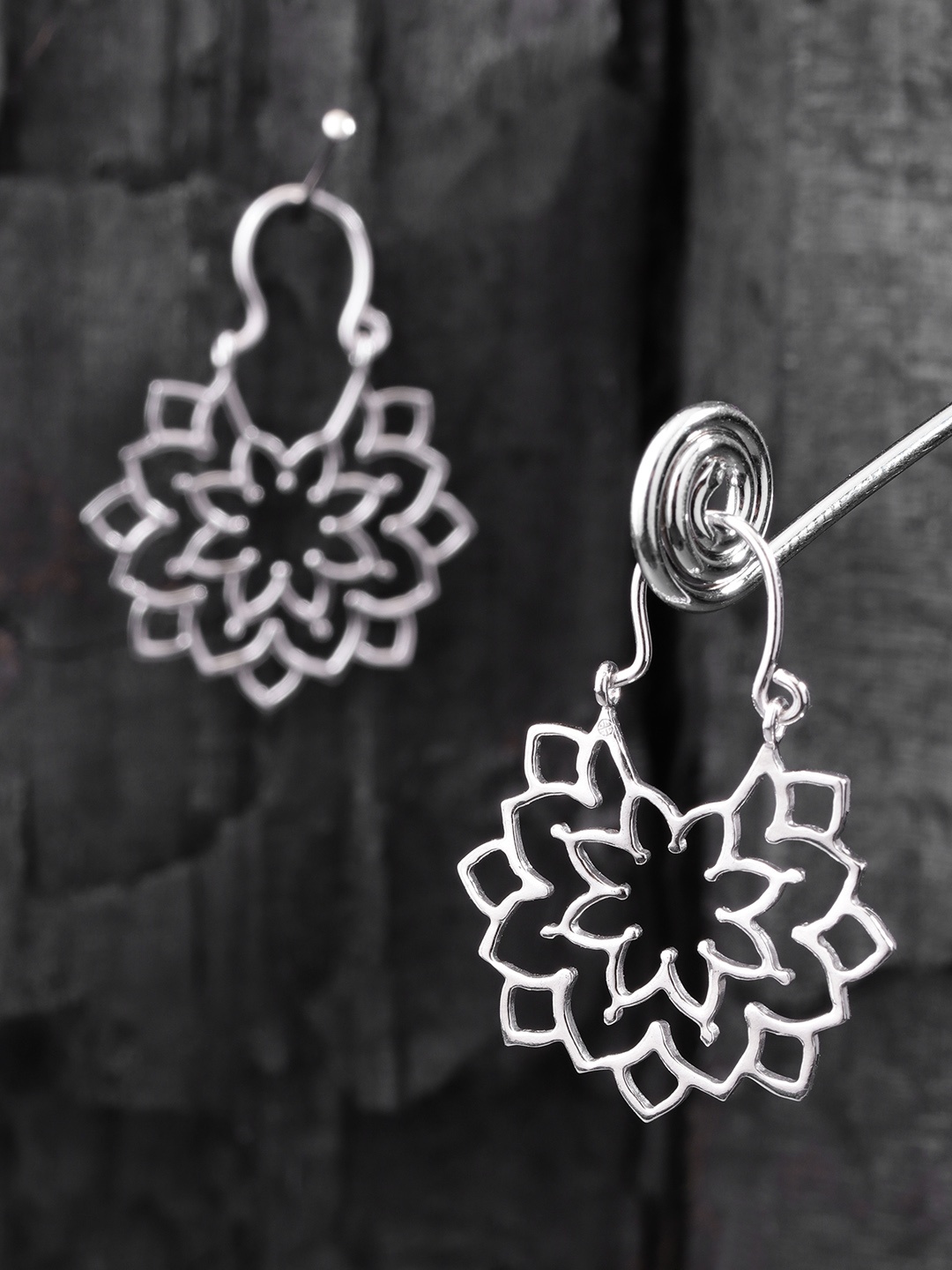 

Carlton London Silver-Toned Rhodium-Plated Floral Drop Earrings