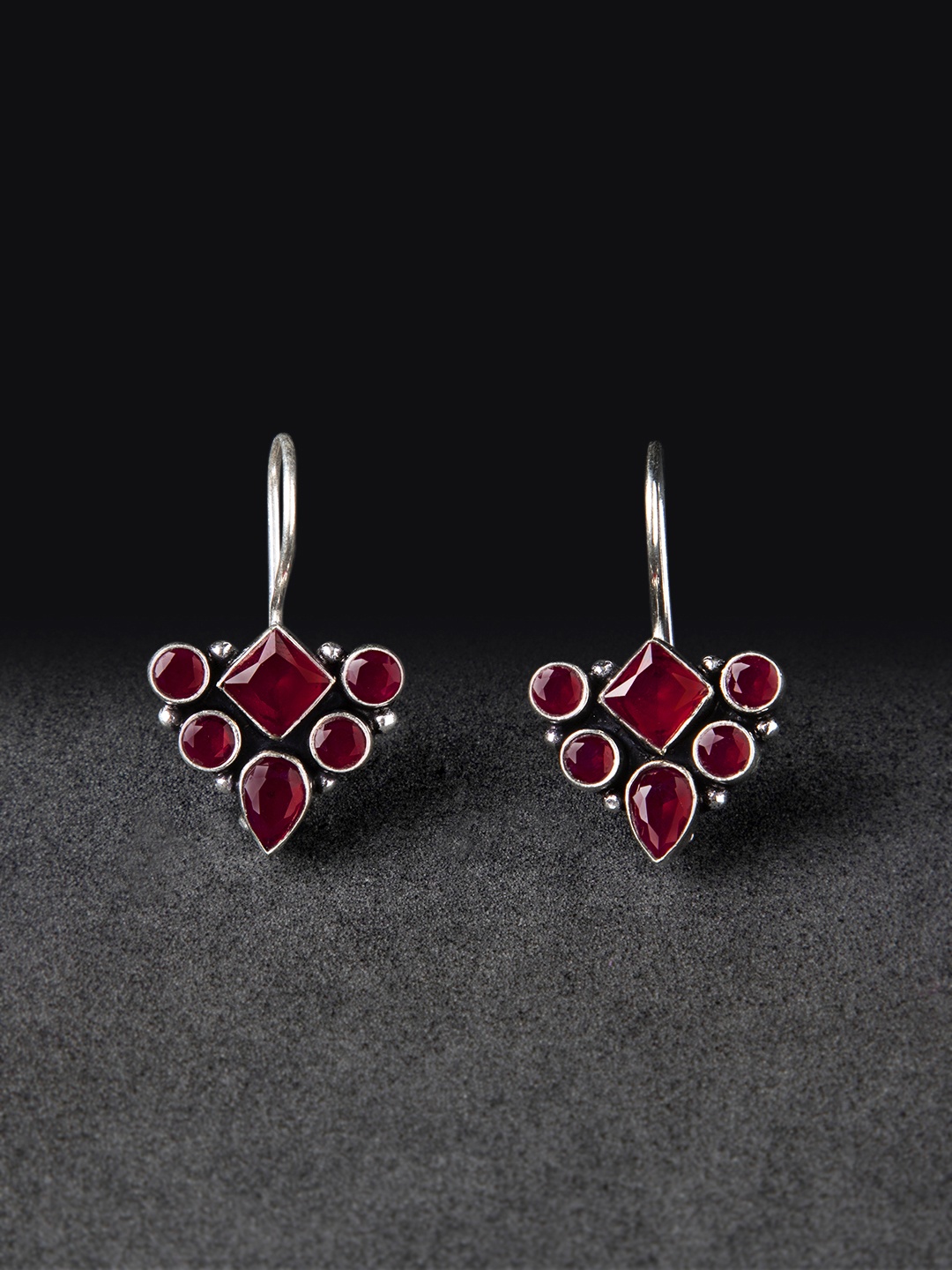 

Rubans Silver Silver-Plated Geometric Drop Earrings