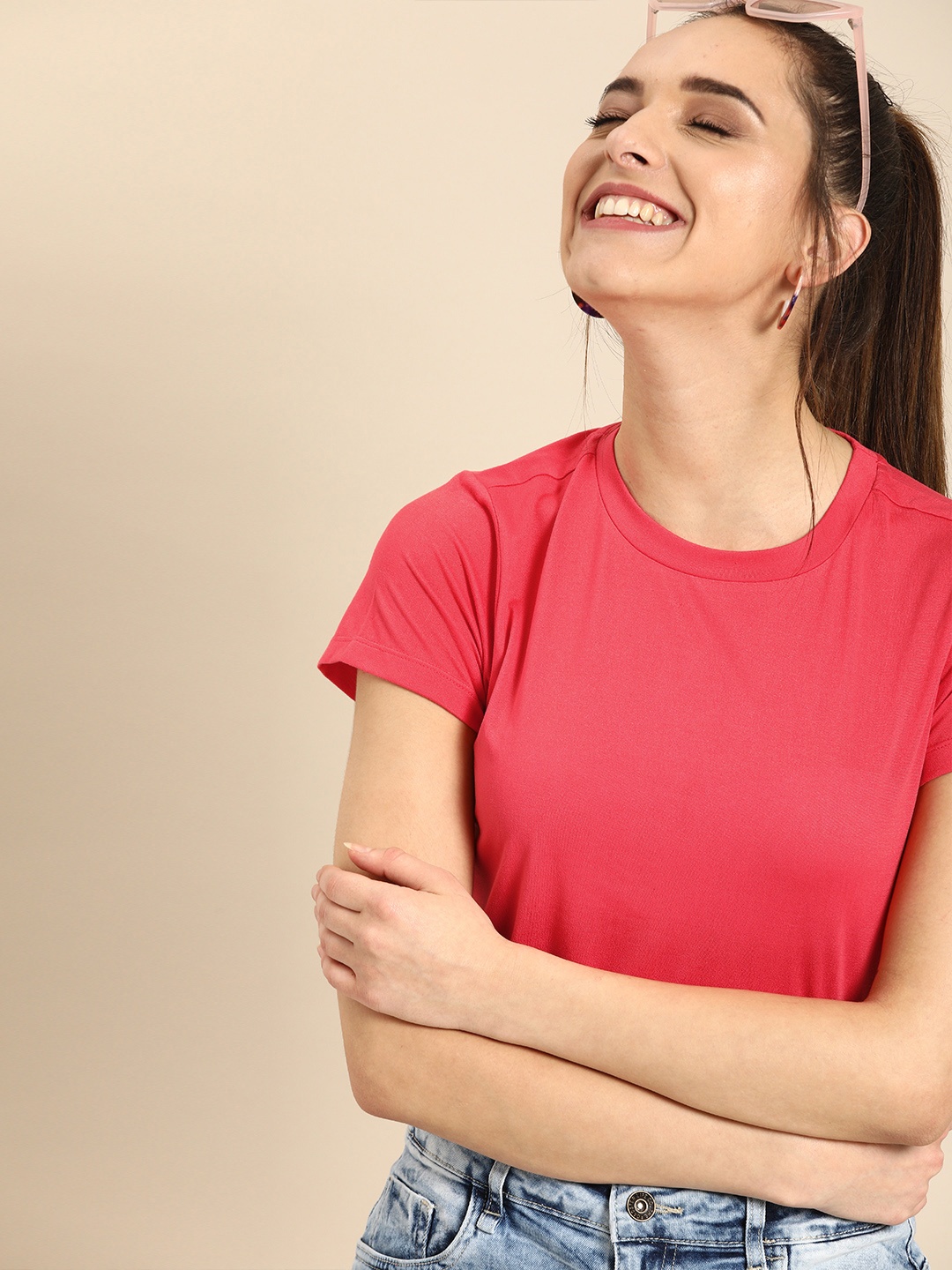 

DressBerry Women Coral Pink Solid Round Neck T-shirt