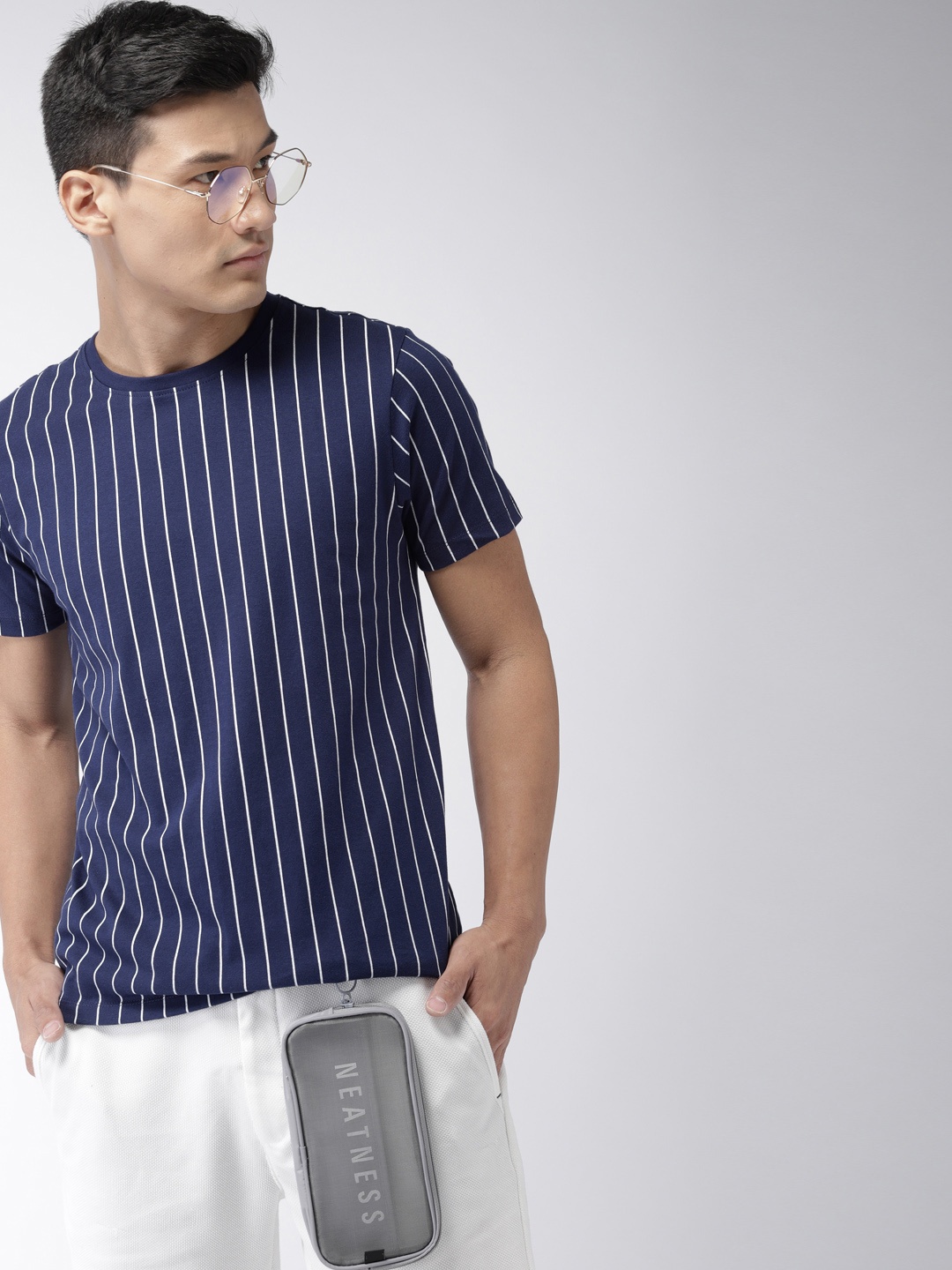 

Harvard Men Navy Blue White Striped Round Neck Pure Cotton T-shirt