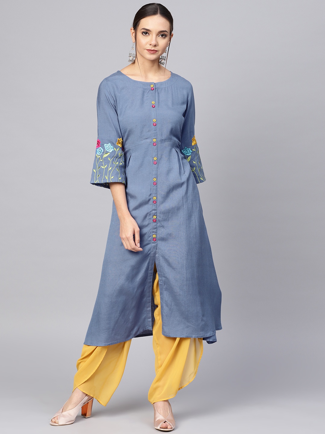 

Varanga Women Blue Solid A-Line Kurta