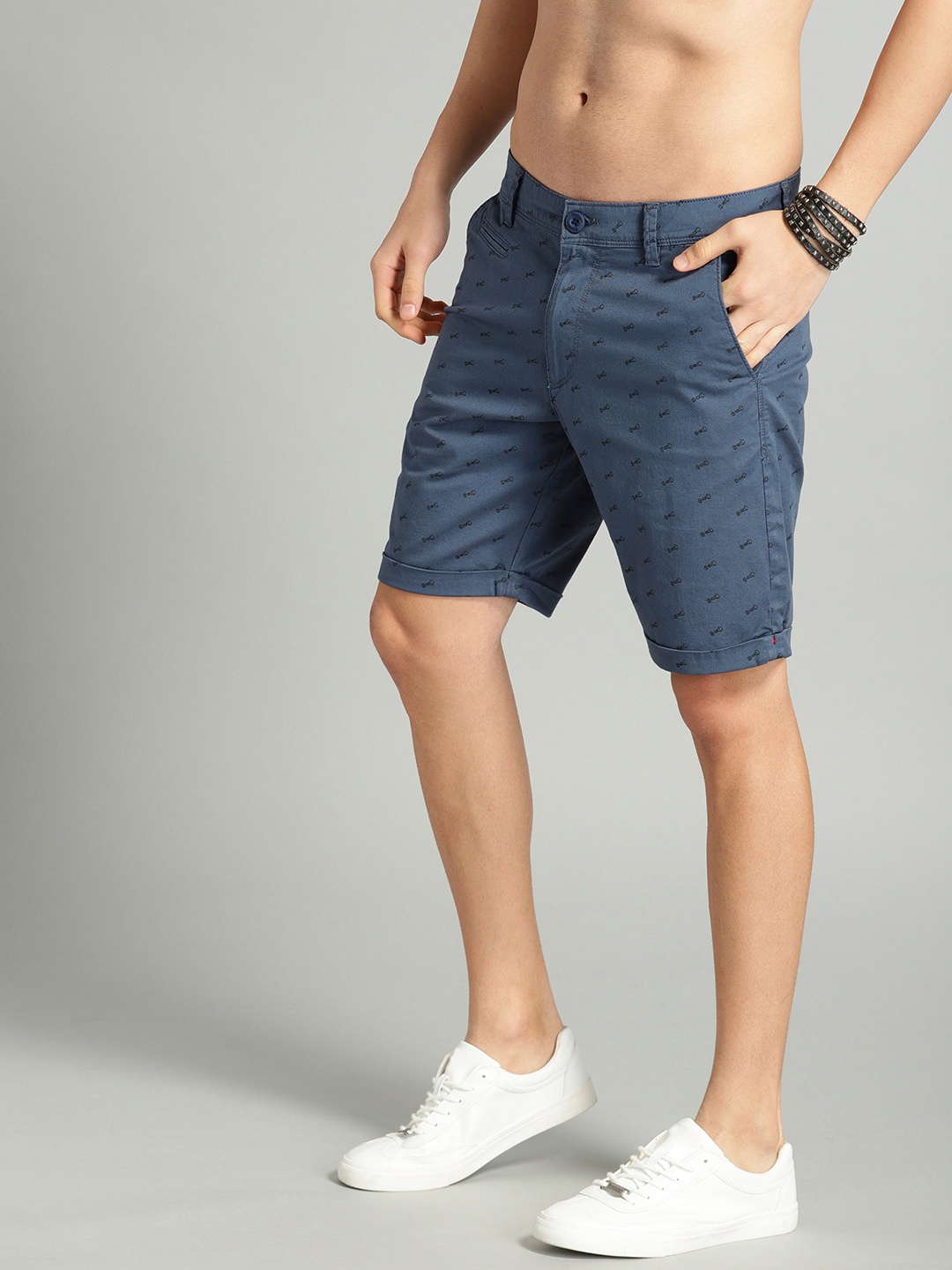 

The Roadster Lifestyle Co Men Blue Printed Regular Fit Chino Shorts