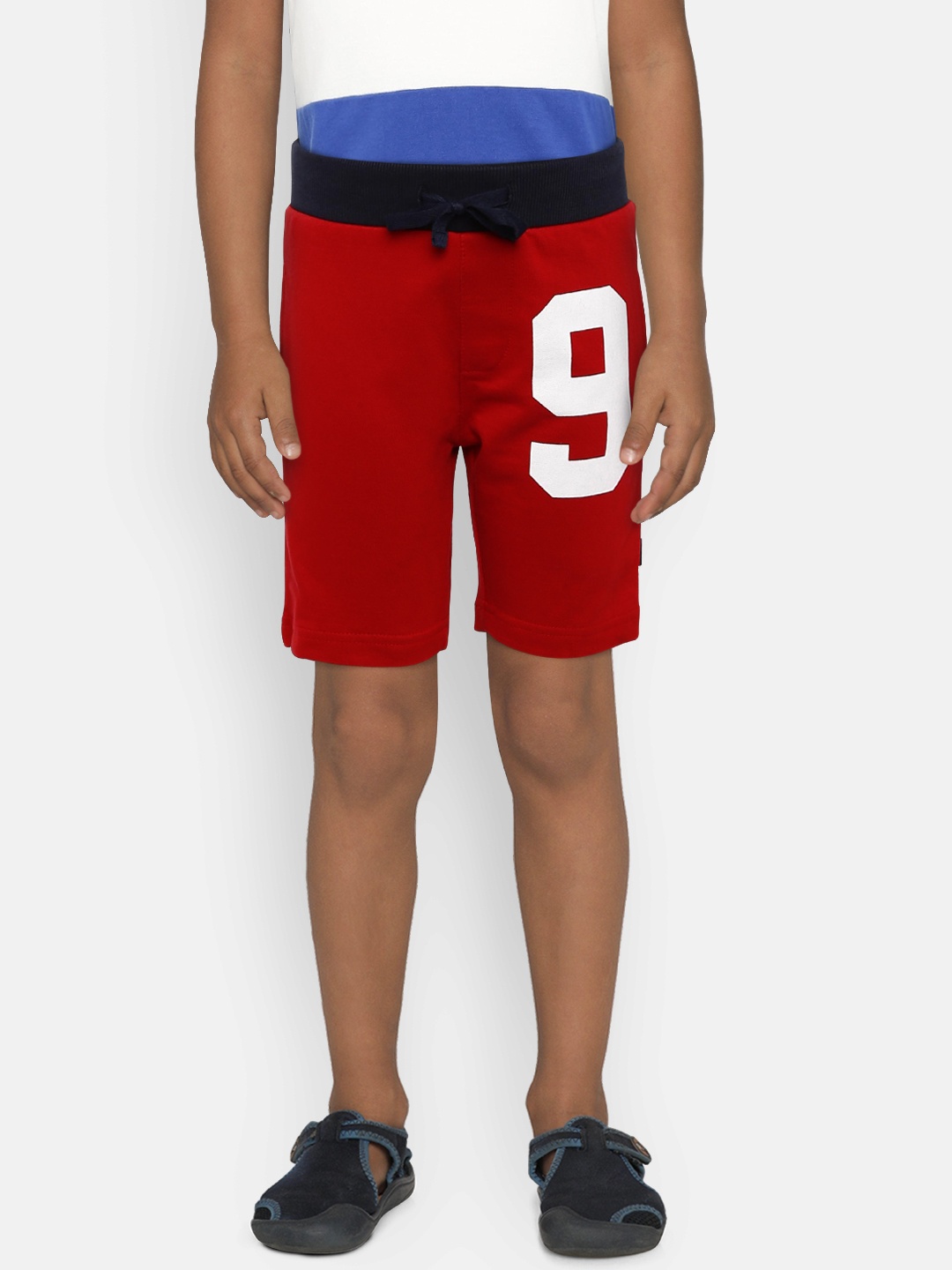 

Pepe Jeans Boys Red Solid Regular Fit Shorts
