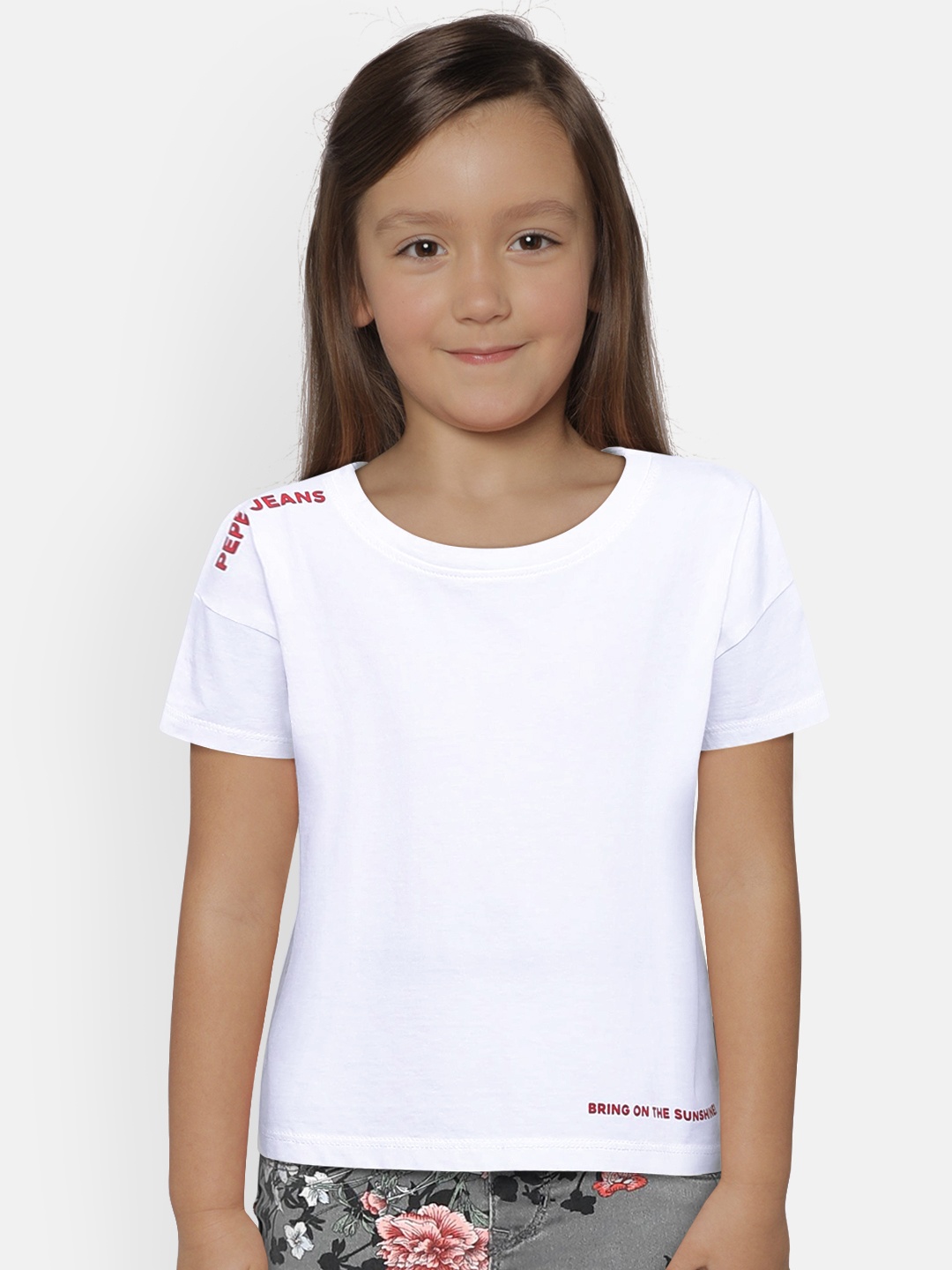 

Pepe Jeans Girls White Printed Round Neck T-shirt
