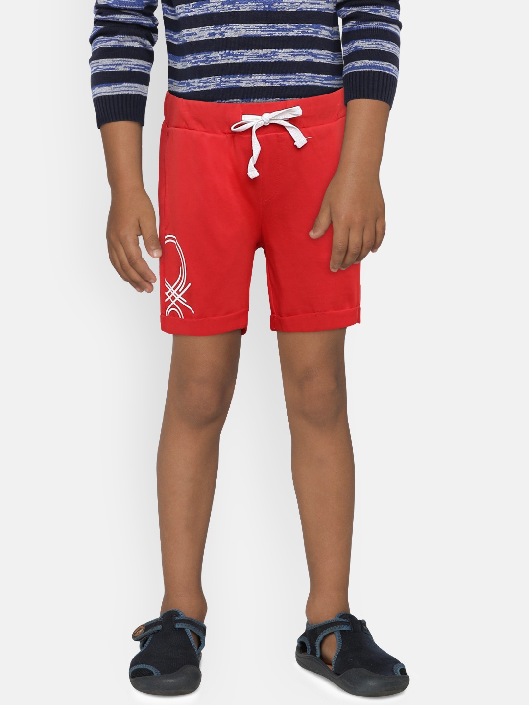 

United Colors of Benetton Boys Red Solid Regular Shorts