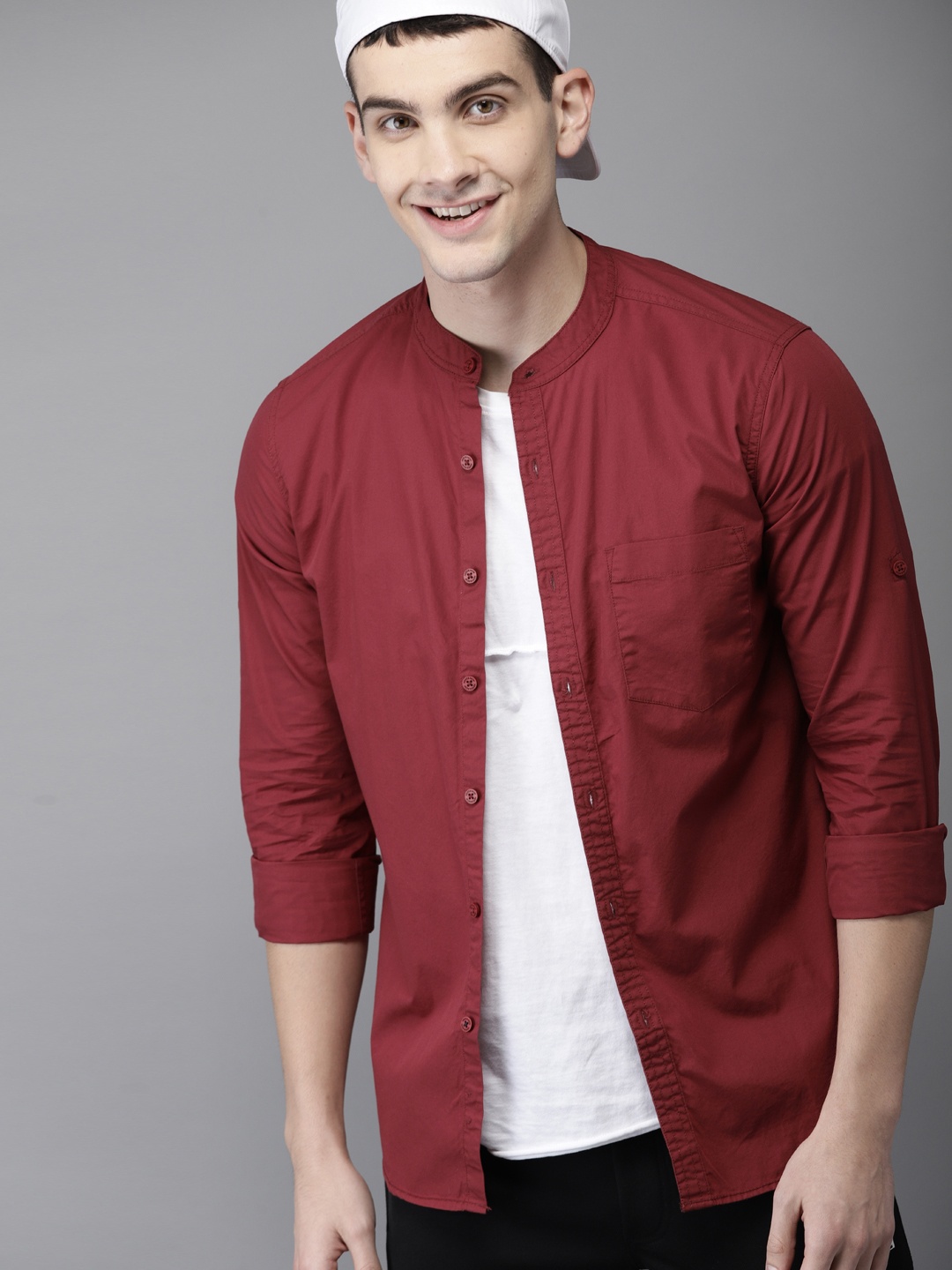 

HERE&NOW Men Maroon Slim Fit Solid Casual Shirt