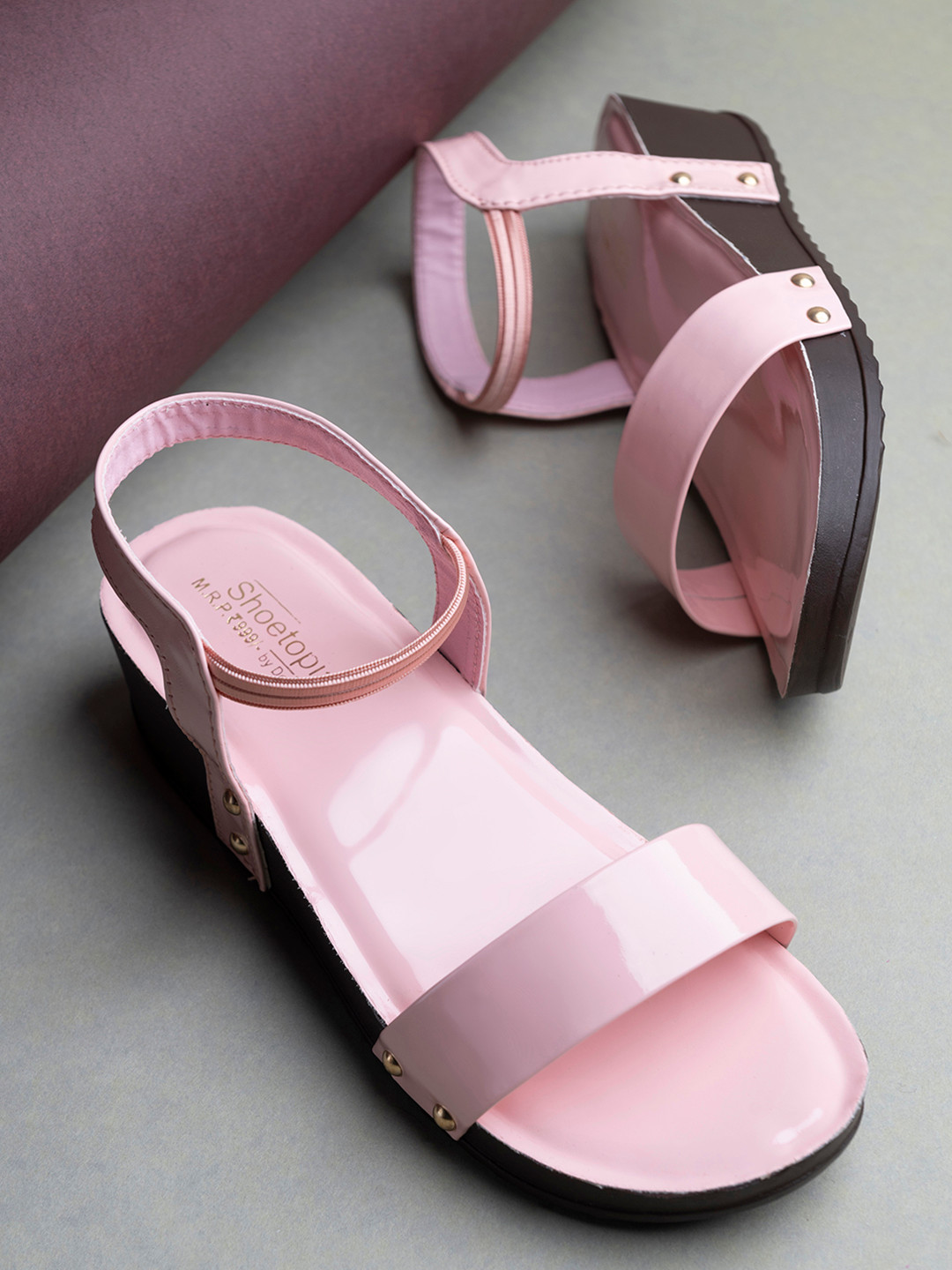 

Shoetopia Women Pink Solid Sandals