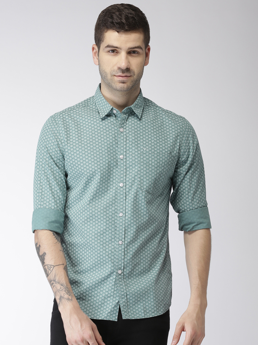 

Flying Machine Men Green & White Regular Fit Printed Casual Shirt