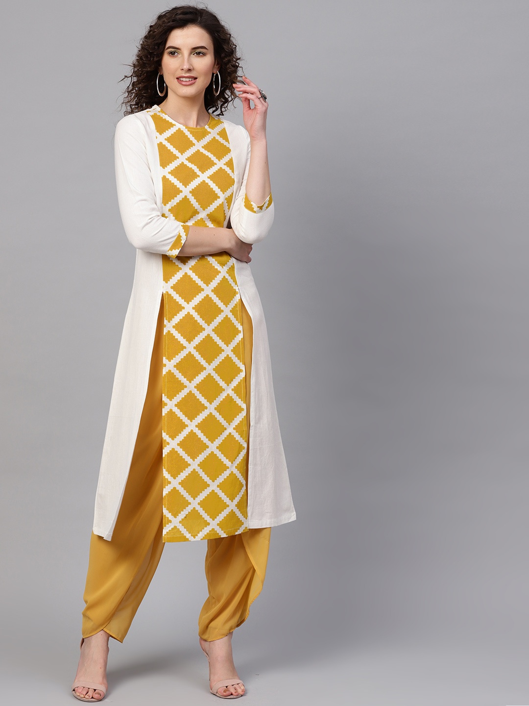 

SASSAFRAS Women Off-White & Mustard Yellow Checked A-Line Kurta