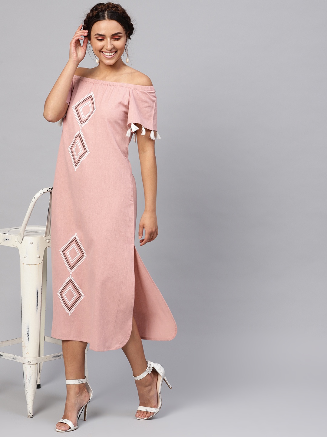 

SASSAFRAS Women Pink Printed Shift Dress