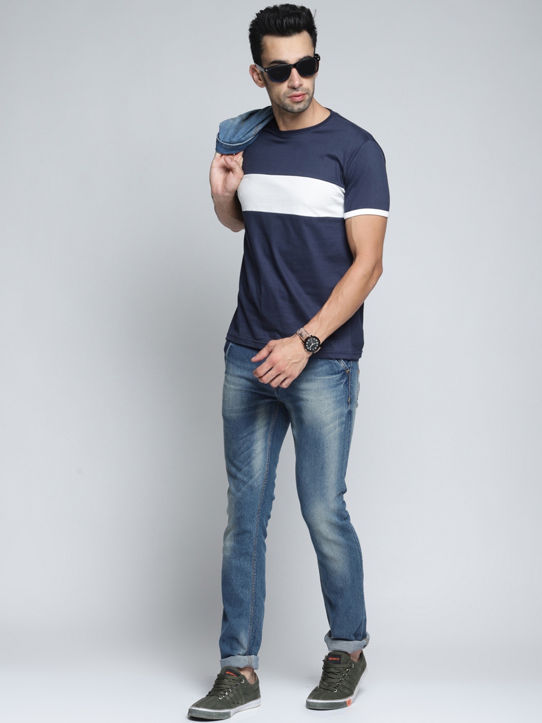 

DILLINGER Men Navy Blue White Colourblocked Round Neck Pure Cotton T-shirt