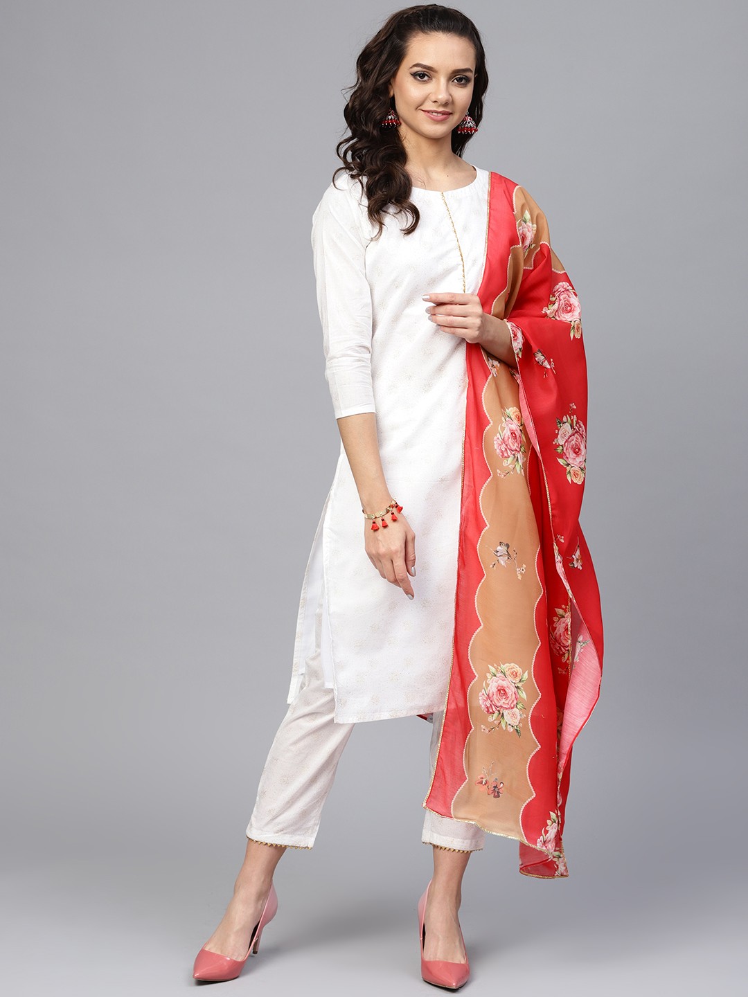 

Ahalyaa Women White & Golden Printed Kurta with Trousers & Dupatta