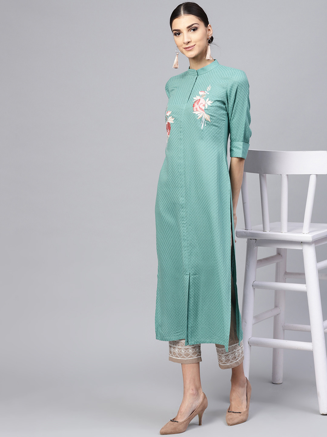 

Libas Women Green Self Design Straight Kurta