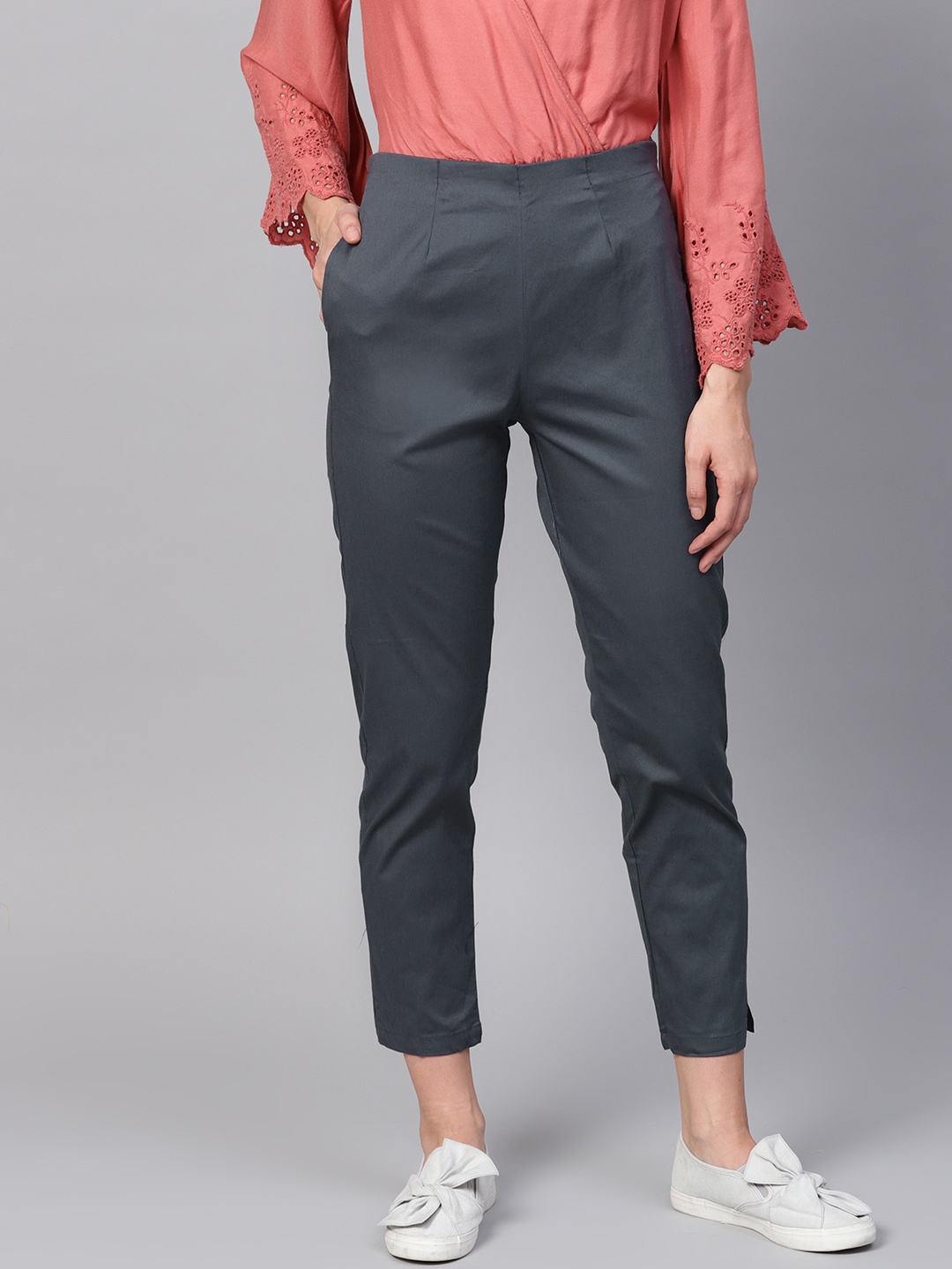 

SOJANYA Women Grey Slim Fit Solid Cropped Trousers