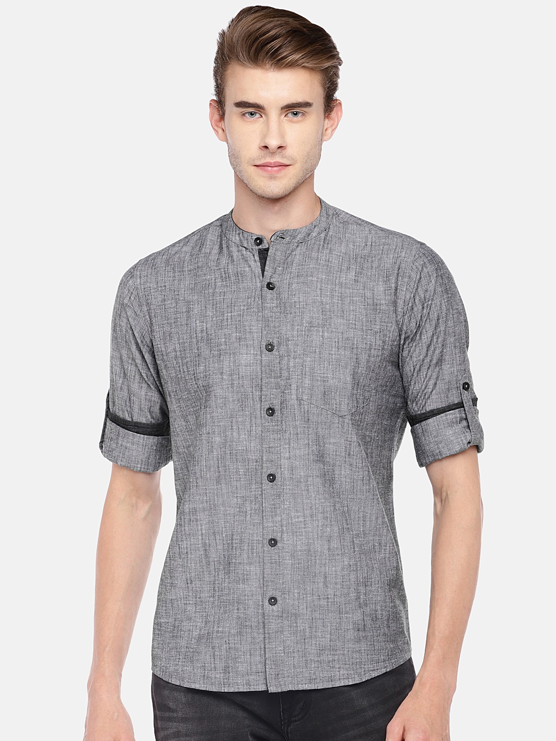 

Globus Men Grey Regular Fit Solid Casual Shirt