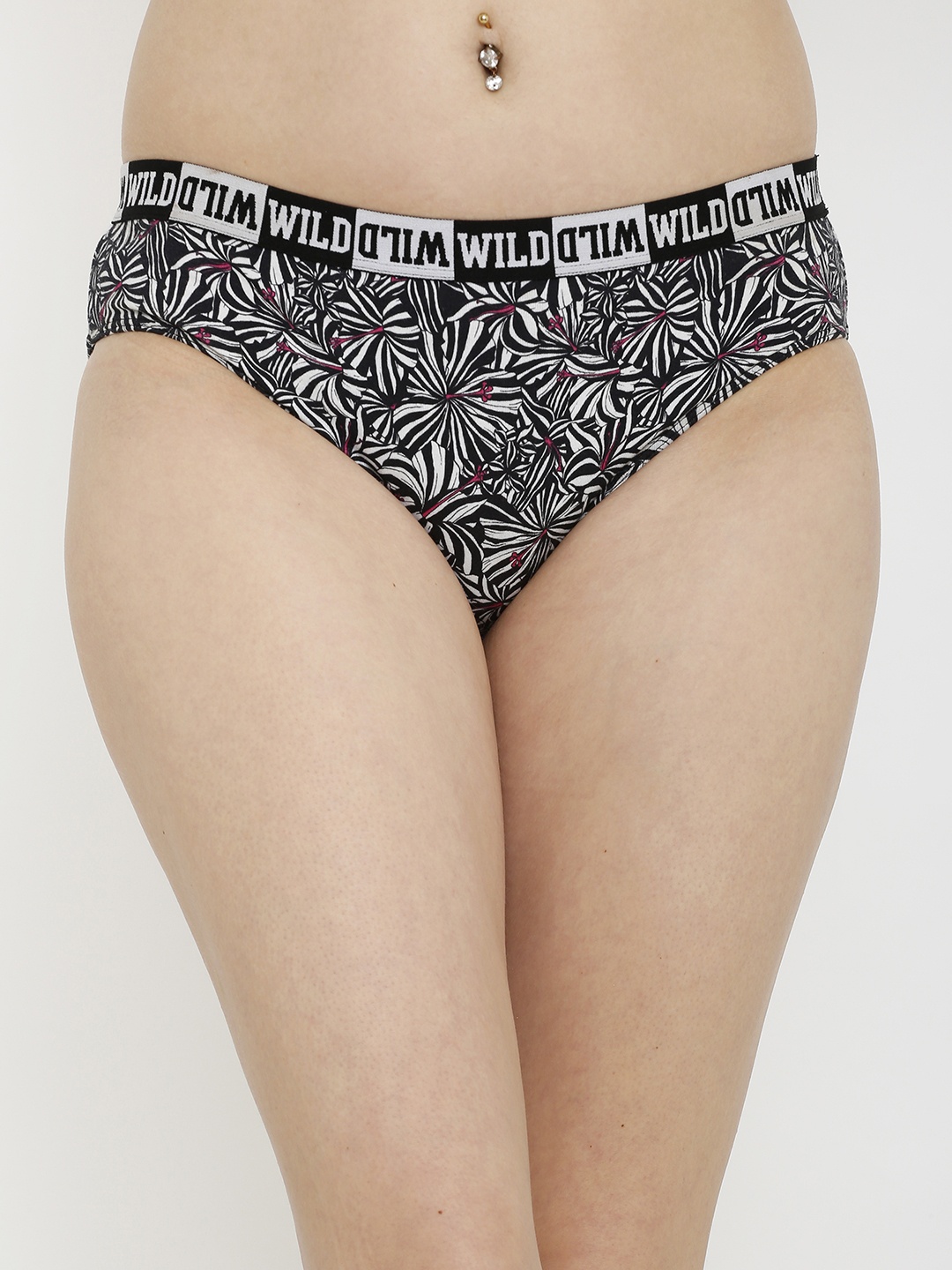 

Candyskin MTV Women White & Black Printed Bikini Briefs CSXMTV-P02ZEBRA
