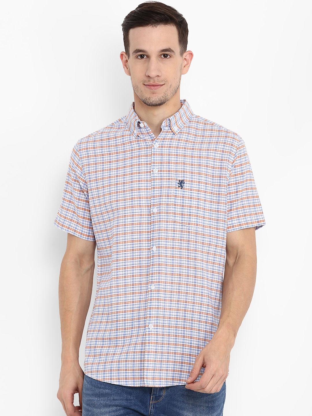 

Red Tape Men White & Blue Regular Fit Checked Casual Shirt