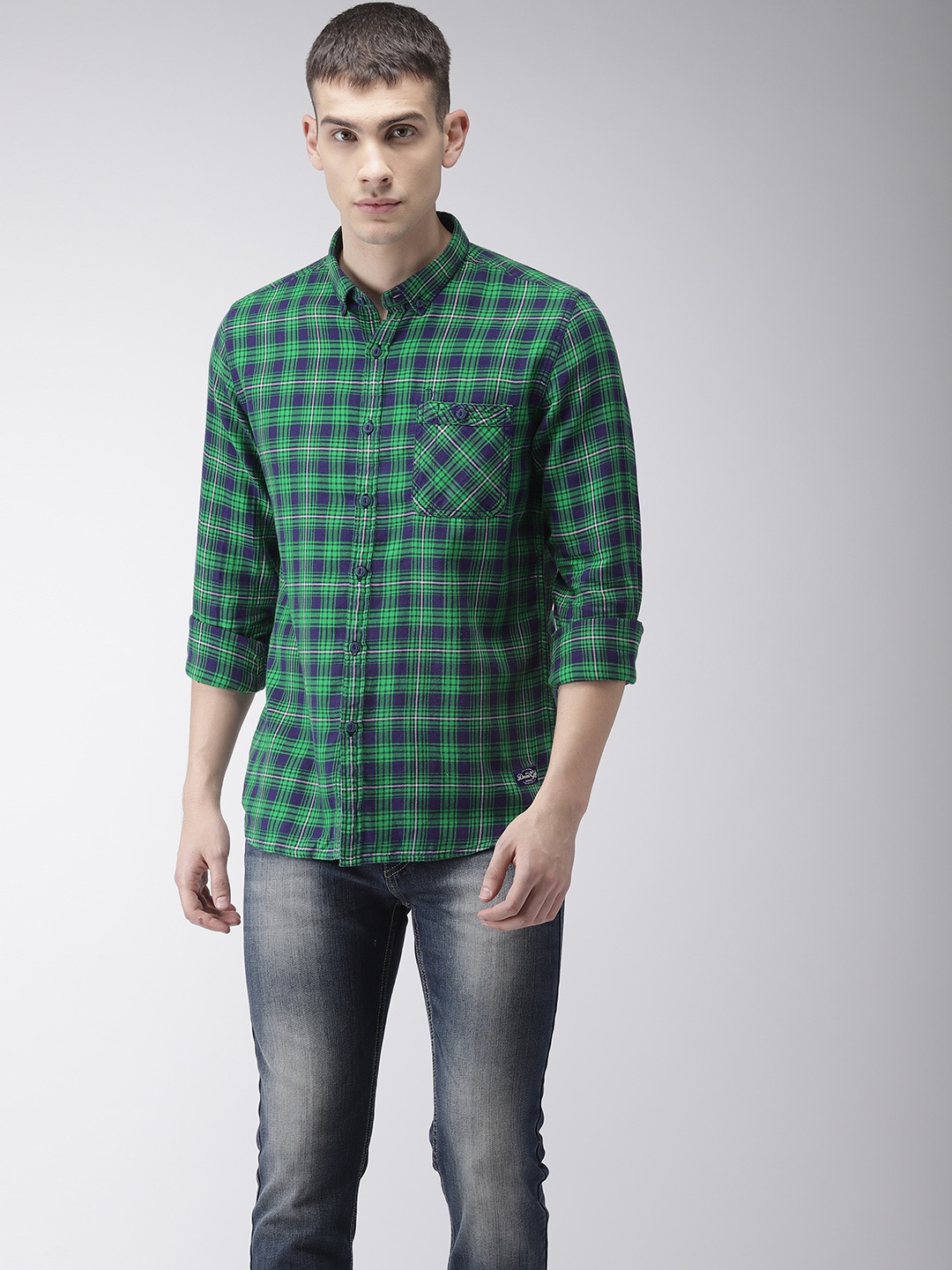 

Flying Machine Men Green & Navy Blue Regular Fit Checked Casual Shirt