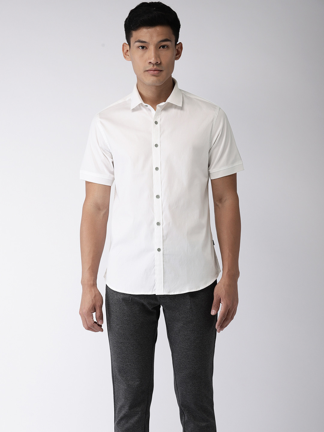 

Flying Machine Men White Regular Fit Solid Casual Shirt
