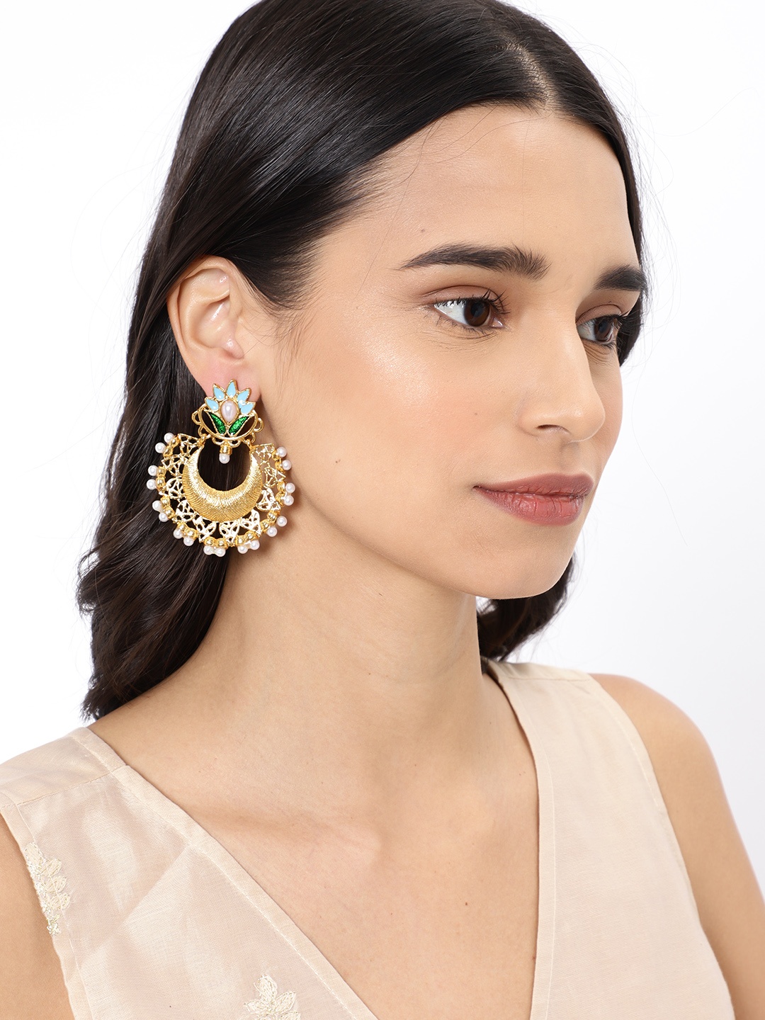 

Fida Gold-Toned Crescent Shaped Chandbalis